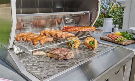They're able to maintain a good temperature and cook food evenly, all without sacrificing a single drop of flavor. Top 5 Benefits of Cooking with a Pellet Grill - 2021 Guide ...