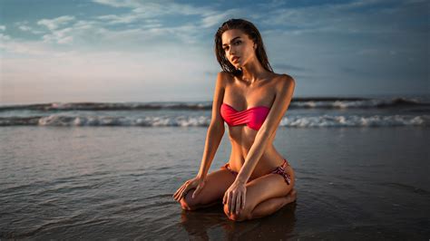 Wallpaper Ivan Gorokhov Tanned Belly Sea Bikini Kneeling Women Outdoors X