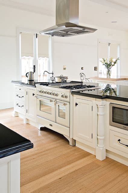 Drawing inspiration from a classic and timeless french provincial theme, maytain cabinetscreated this stylish kitchen. Ornate French Provincial - Traditional - Kitchen - Sydney ...