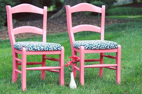 Upcycle Old Chairs Benjamin Moore Paint In Flamingos Dream Old