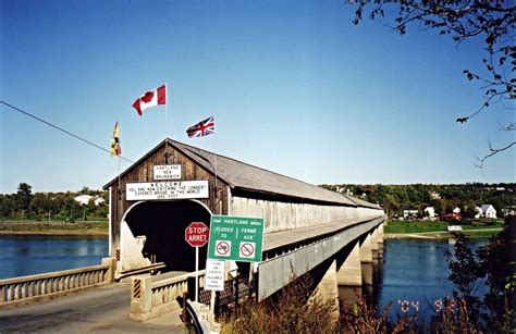 The Worlds Longest Covered Bridge Hartland New Brunswick Flickr