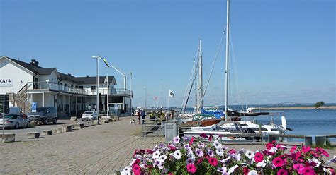 Färjestaden is a locality situated in mörbylånga municipality Färjestaden - Mörbylånga kommun, Suécia | Sygic Travel