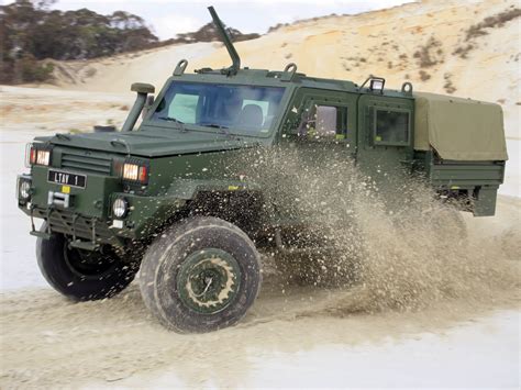 2009, Bae, R g, Outrider, 4x4, Awd, Military, Truck, Trucks Wallpapers HD / Desktop and Mobile ...