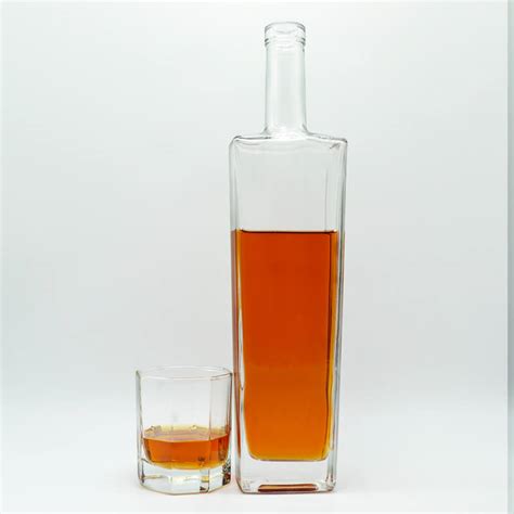 Rs018 Custom 750ml Liquor Bottles Wholesale For Gin Whiskey Brandy Vodka