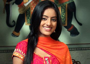 Monitor your aur over time to spot trends when your product is in demand. Tv Dramas & Serials: Diya Aur Baati Hum 22nd March 2012 Online Full Episode