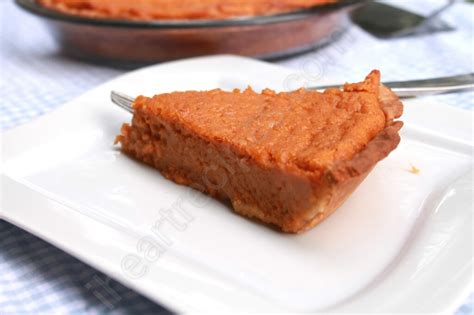 Please a crowd and have leftovers to boot. Sweet Potato Pie | I Heart Recipes