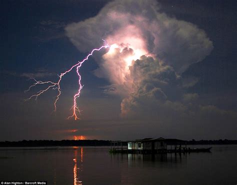 The Everlasting Storm Stunning Images Of Unique Phenomenon In