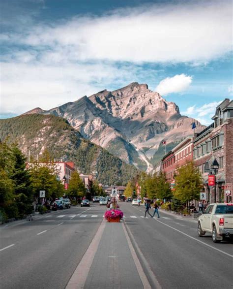 Banff Officially Reopens To Alberta Tourists Travel Off Path