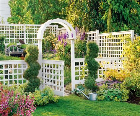 Beautiful Trellis Fence And Screen Ideas To Turn Your Yard Into A