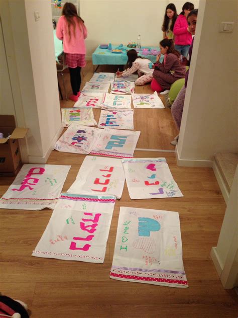 Pillowcase Crafts At 11 Year Olds Pyjama Party Girls Birthday Party Ideas Sleepover