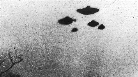 Cia Releases Hundreds Of Documents On Reported Ufo Sightings Abc7 Los Angeles