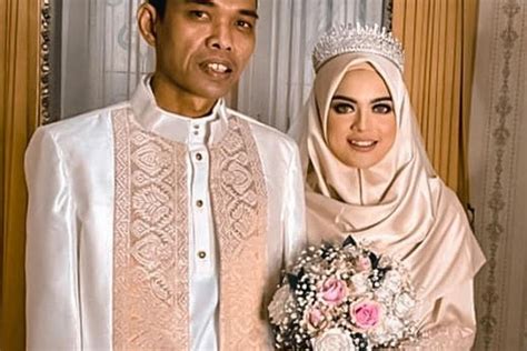 Ustadz Abdul Somad Gelar Resepsi Pernikahan Ini Potret Kebahagiaan Bersama Fatimah Azzahra