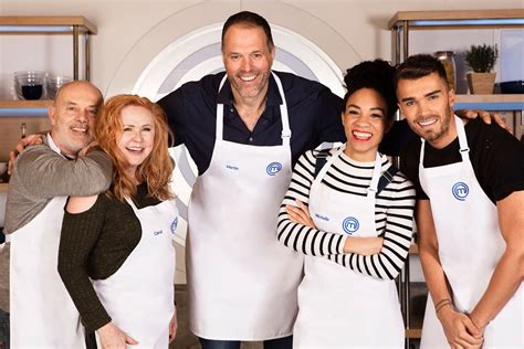 Los cinco mejores cocineros de masterchef celebrity se enfrentarán al último reto de caja misteriosa de la competencia. Celebrity MasterChef 2018: Who is cooking tonight? Meet ...