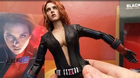 unboxing scarlett johansson as black widow 1 6 scale hot toys action figure review youtube
