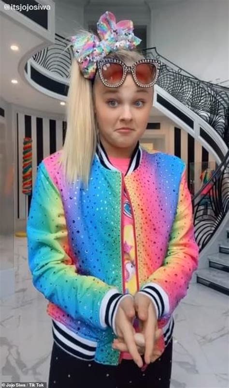 Jojo Siwa Shows Off Her Natural Hair In Tiktok Video Without Her