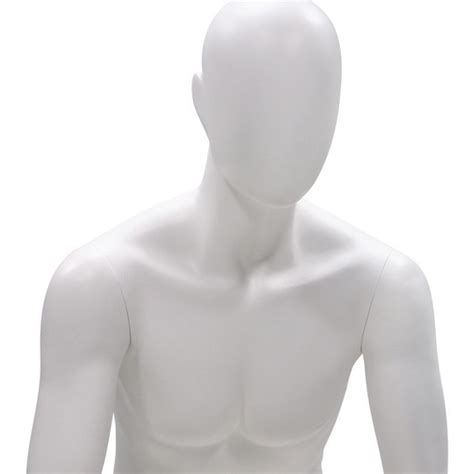 Si vous cherchez un mannequin réaliste, un mannequin sans tête, un mannequin articulé, nous sommes présents pour vous aider dans l'agencement de votre boutique, magasin, vitrine. Mannequin vitrine homme assis blanc