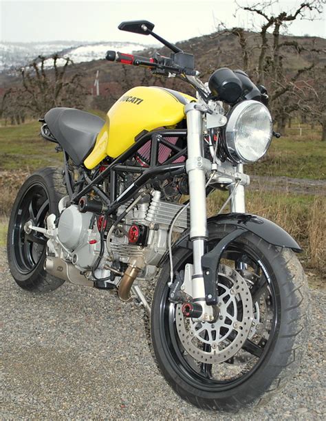 The engine produces a maximum peak output power of 76.03 hp (55.5 kw). 2005 S2R 800 Ducati Monster | Flickr - Photo Sharing!