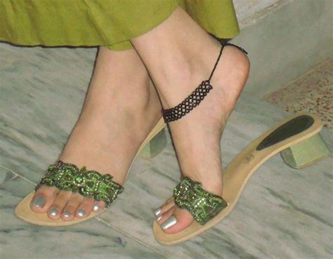 Indian Paki Persian And Arab Feet Pics