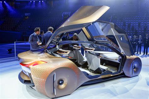 Bmw Shows Off Concept Car For Self Driving Future The Blade