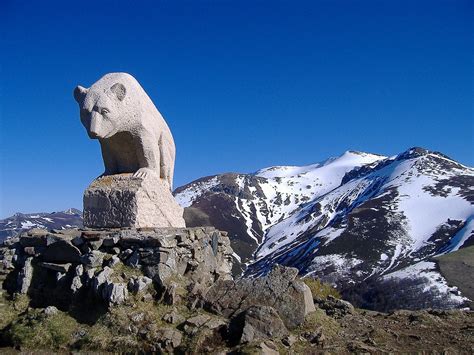 on Twitter Picos de Europa el Parque de la vergüenza https cronicasdefauna blogspot com