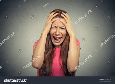 Closeup Portrait Stressed Frustrated Woman Yelling Screaming Having