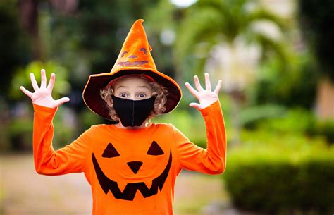 How To Safely Trick Or Treat During The Pandemic Southcoast Health