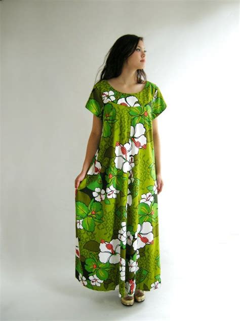 Green Hawaiian Maxi Dress Vintage 60s Muu Muu Caftan Hukilau M L Xl