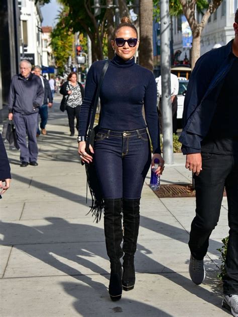 Jennifer Lopez Booty In Skinny Jeans 01 Gotceleb