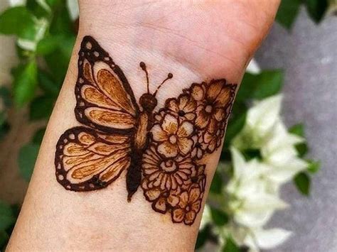 Butterflyhennamehendi Cute Henna Designs Simple Mehndi Designs Fingers