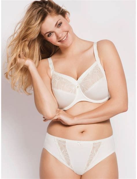 The Ulla Carmen Bra Is A Must Have For Those With A Larger Cup Size This Bra Provides The