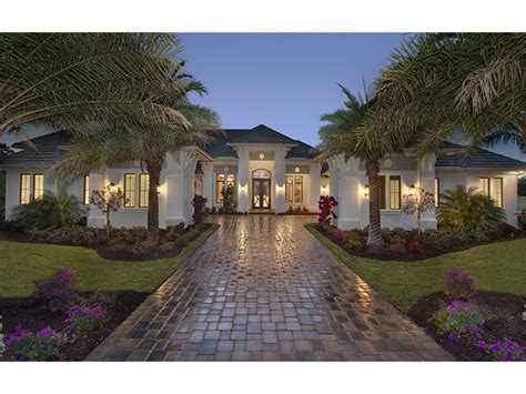 Combining old world beauty and contemporary design elements to create a unique living experience, archival designs ensures exclusivity in every house plan. Mediterranean Style House Plan - 4 Beds 4.5 Baths 4817 Sq ...