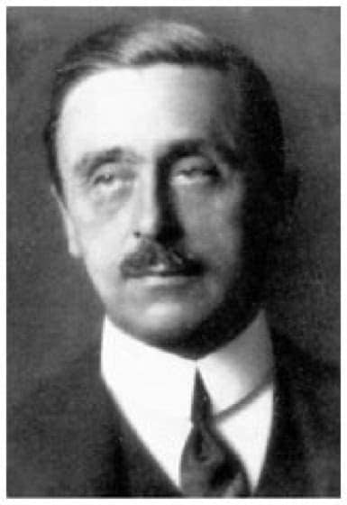 They lived in filth and then returned home carrying with them unknown infections. Economo, Konstantin Alexander Freiherr - Lexikon der Biologie