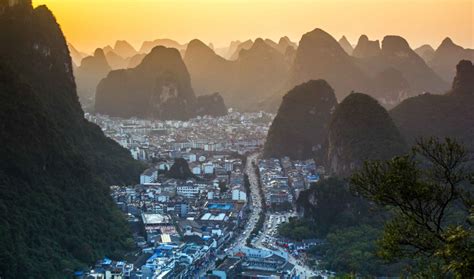 Yangshuo China Rock Climbing By Andrew Hedesh Rakkup