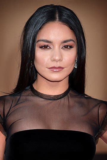 Vanessa Hudgens Horoscope For Birth Date December Born In Salinas With Astrodatabank