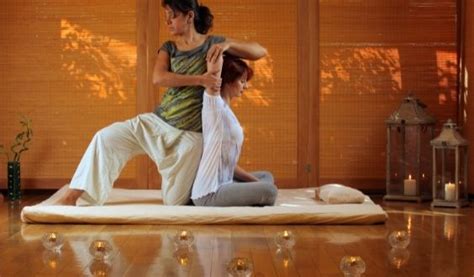 thai yoga massage what to expect in thailand