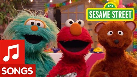Sesame Street Grandparents Song Feat Elmo Rosita And Baby Bear