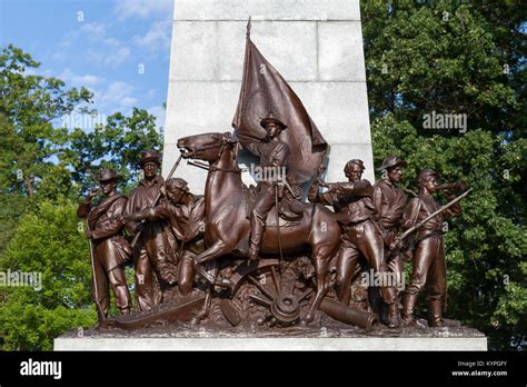 Robert E Lee Sculpture High Resolution Stock Photography And Images Alamy