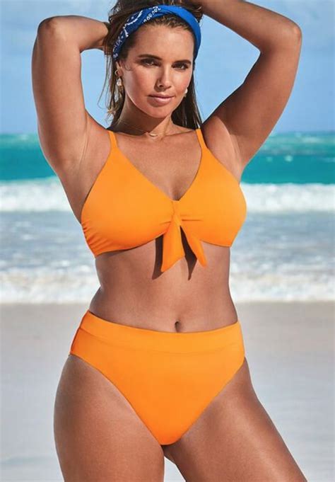 best swimsuits for large bust best swimsuits by body type 2021 guide popsugar fashion photo 26