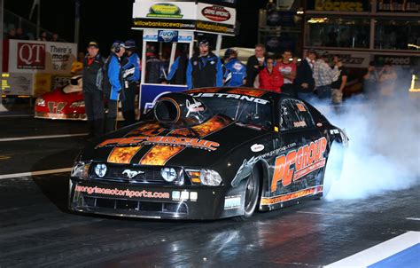 Pin On Fuchs Winternationals At Willowbank Raceway The Largest Drag