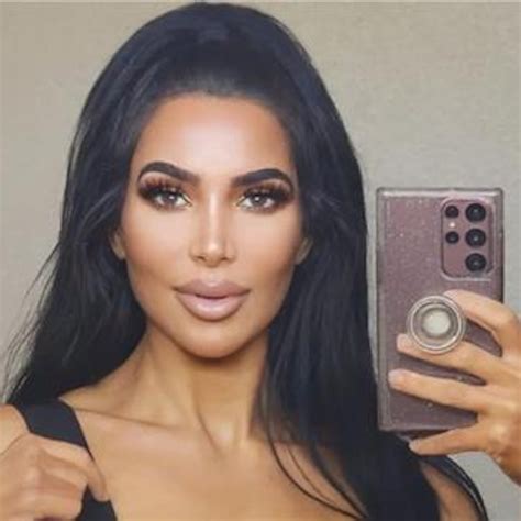 kim kardashian lookalike and onlyfans model dead at 34