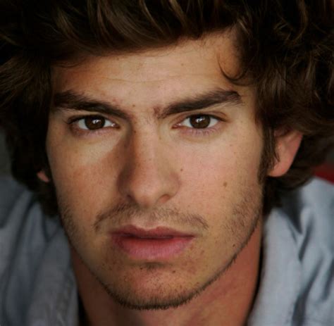 Something is stirring on andrew garfield's head. Leute: Andrew Garfield machen Gemeinheiten Angst - WELT