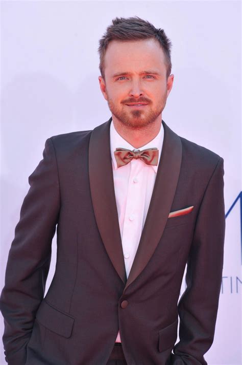 Breaking Bads Aaron Paul On The Series Finale Romance And More Glamour