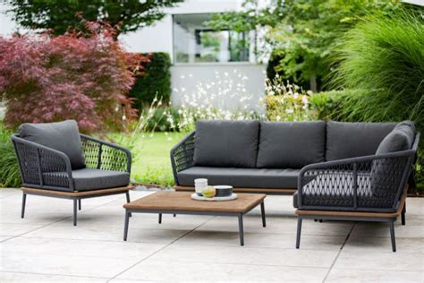 800 x 467 · jpeg. Die „VILLA" Outdoor-Sitzlounge von Exotan - House & Living ...