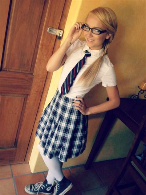 52 Best Selfies Images On Pinterest Schoolgirl Selfie