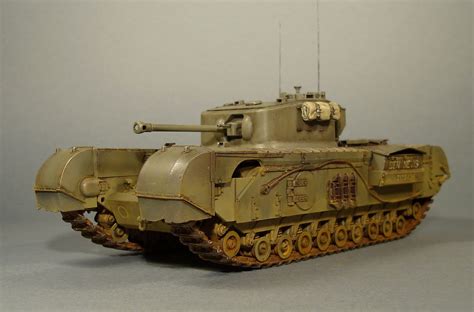 Achtung Modell Churchill Mk Vii Tamiya 135 Galeria