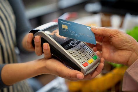 How do contactless cards work? Researchers reveal vulnerability that can bypass payment limits in contactless Visa card | Packt Hub