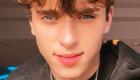 Origin josh richards is a canadian actor and social media influencer from ontario, canada. Josh Richards: la star di TikTok vittima di una gaffe a ...