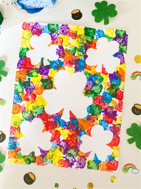 15 Easy Shamrock Crafts For Preschoolers 2023 Abcdee Learning