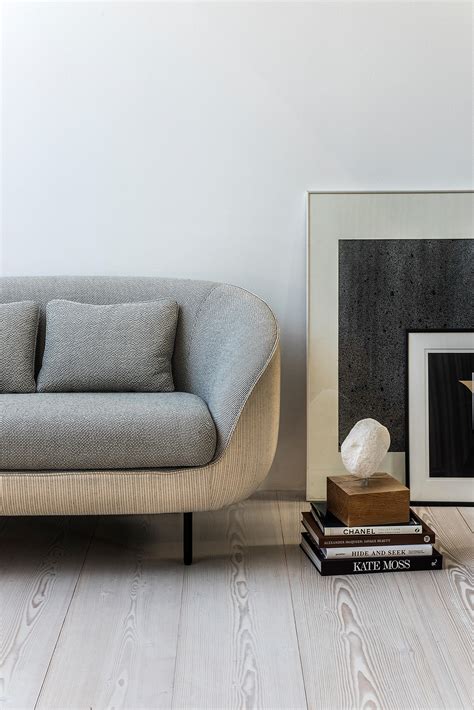 Choose your sofa for your living room. Haiku Sofa 2-seat & designer furniture | Architonic