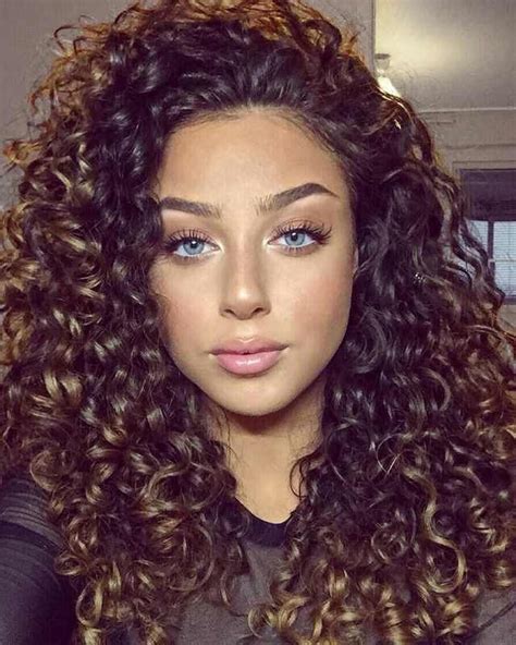 emelie battah emeliebattah beautiful curly hair curly hair styles curly hair styles naturally